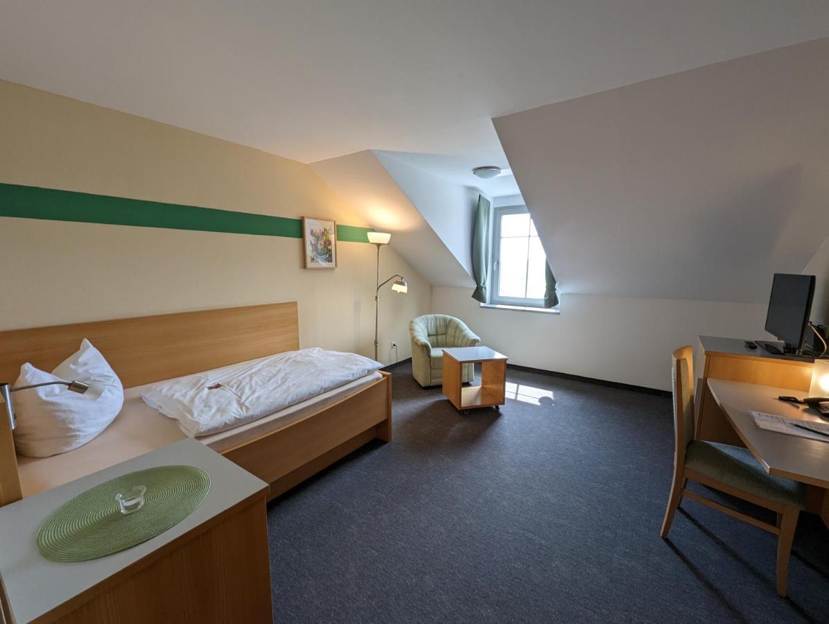 Landhotel Larenzen Kirchham Exteriör bild